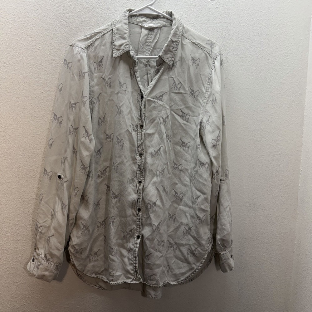 Jane And Delancey Black White Shirt Womens L Giraffe Novelty Print Top Button Up